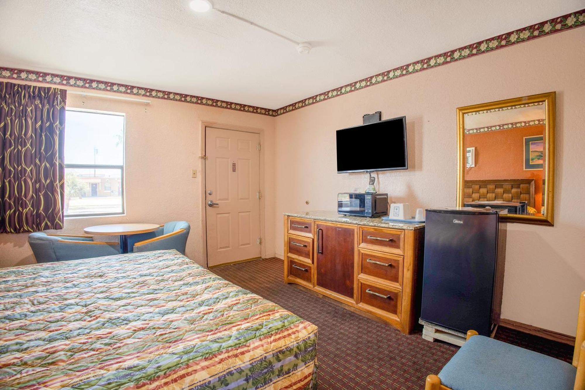 Sands Motel By Oyo El Paso Near Airport Exterior photo
